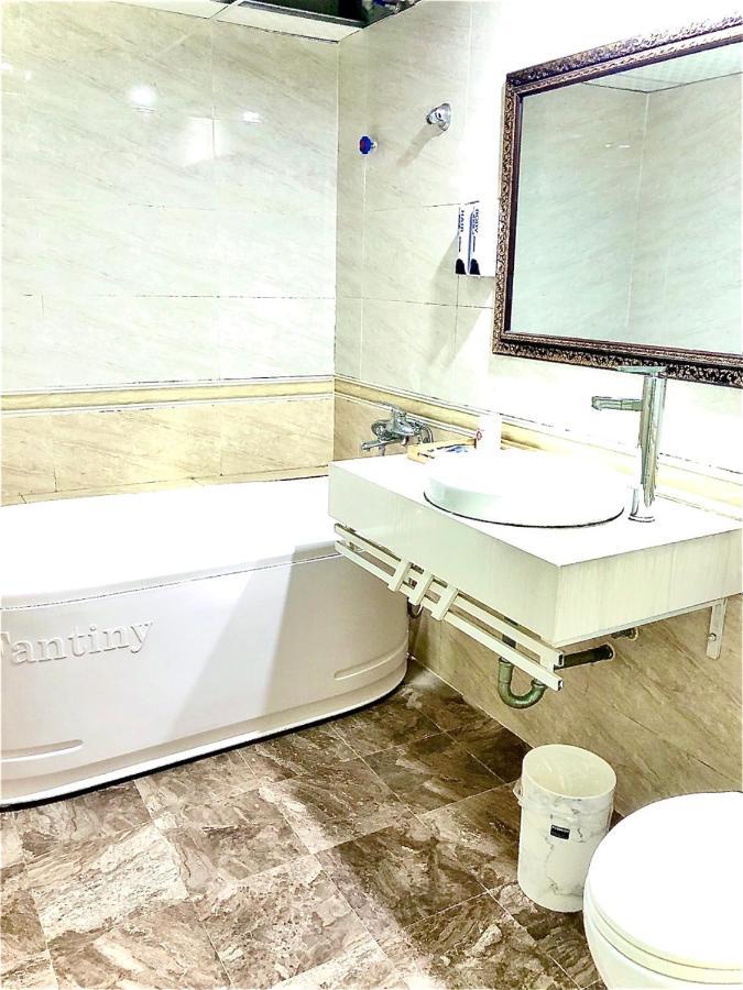 Holiday Hotel 2 Hai Phong Exterior photo